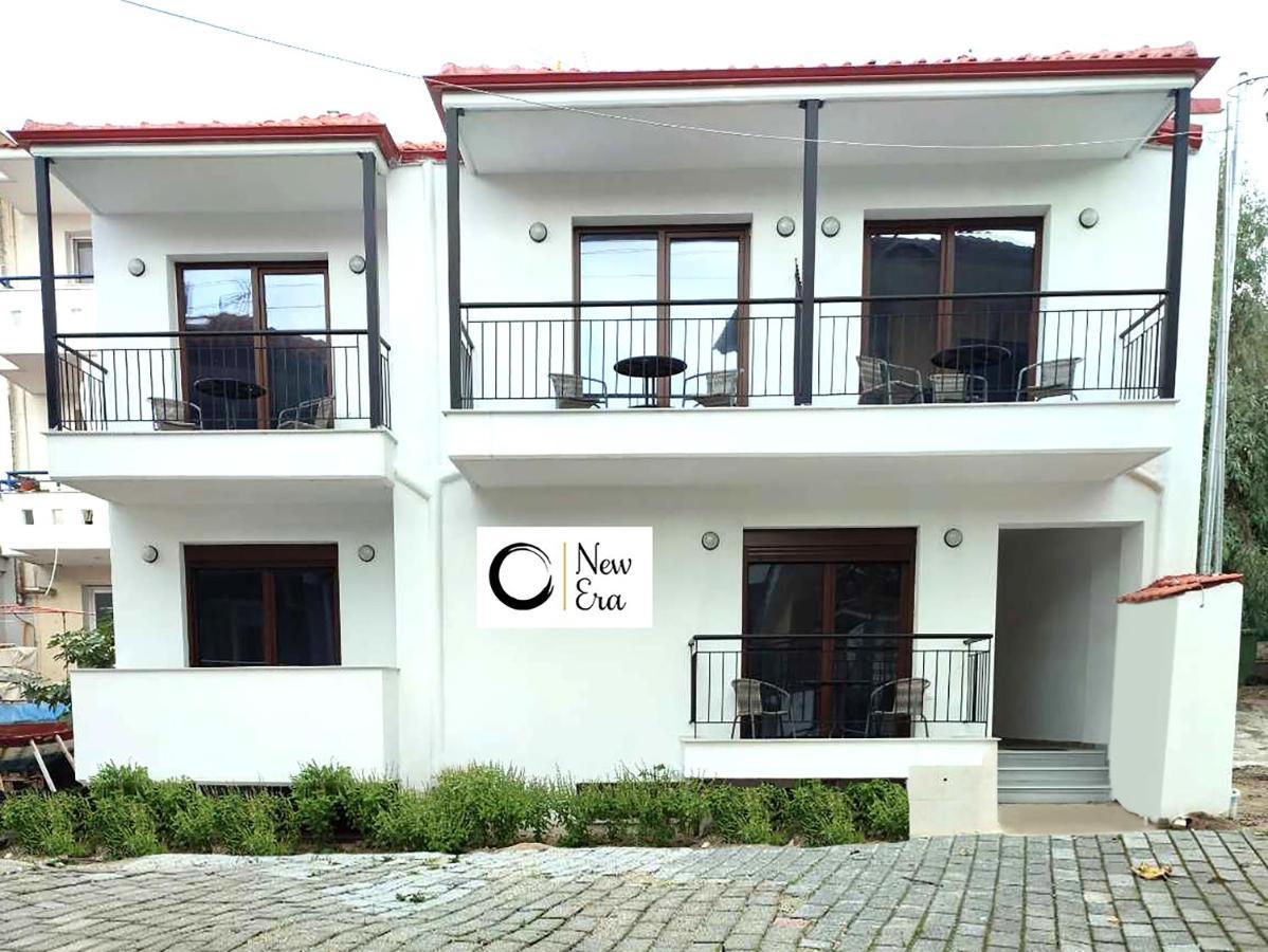 New Era Apartment Полихроно Екстериор снимка